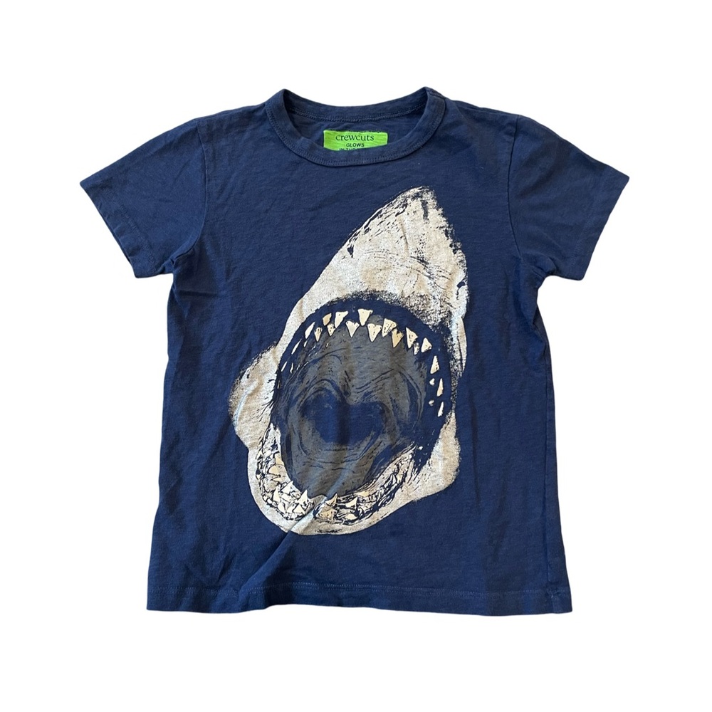 EUC Crewcuts Boys 6-7 Navy Shark Glow In the Dark Graphic Tee